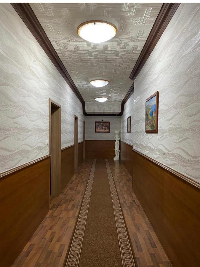 Hotel New Milenium Lukavac Eksteriør bilde